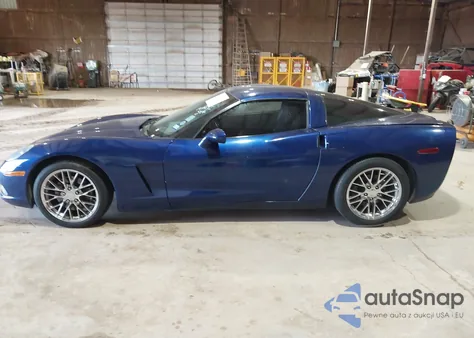 2005 Chevrolet Corvette z USA, uszkodzony, nr VIN 1G1YY24U155109932